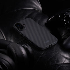 Ridge Phone Case - Carbon - iPhone 17